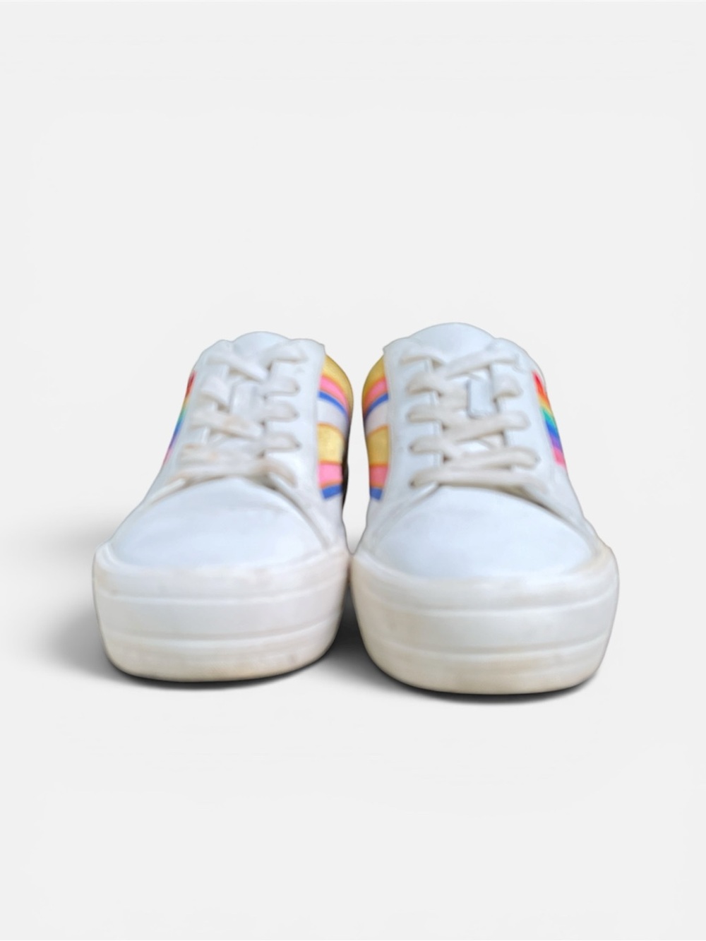 Gianni Bini "Day Dreamin" Rainbow White Leather Sneaker in White Sz 6 1/2 - Picture 6 of 9